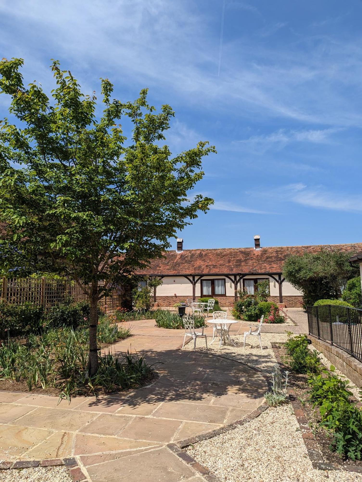 Kingfisher Barn B&B Abingdon-on-Thames ภายนอก รูปภาพ