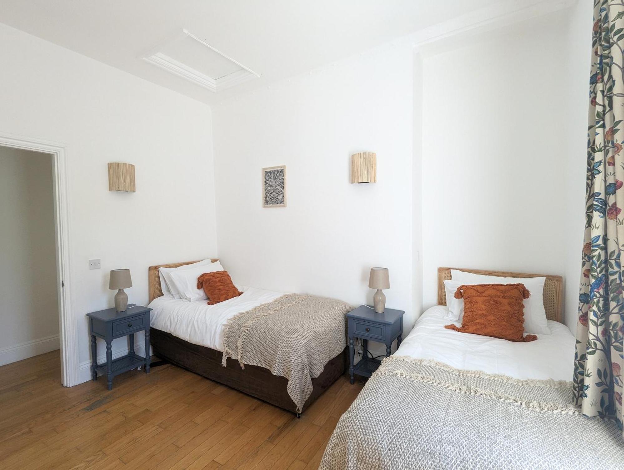 Kingfisher Barn B&B Abingdon-on-Thames ภายนอก รูปภาพ